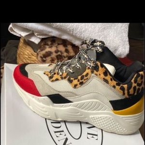Steven Madden sneakers leopard